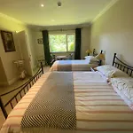 Applecroft House 3* كيلارني
