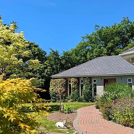 Applecroft House 3* Killarney